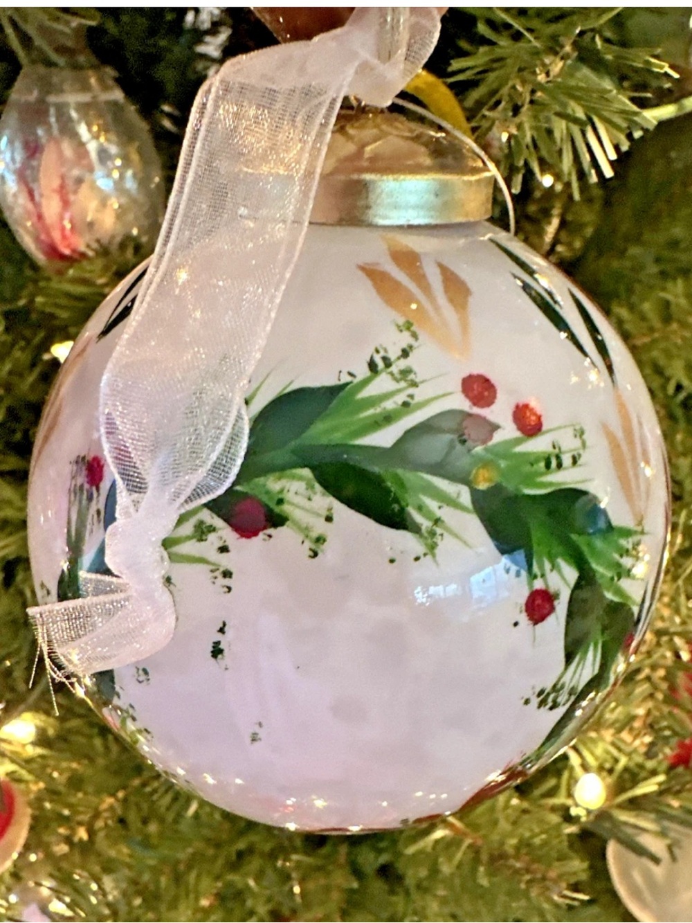 DILLARD'S KUGEL GLASS Ball Ornament Hand Painted WREATH Christmas 4" NEW